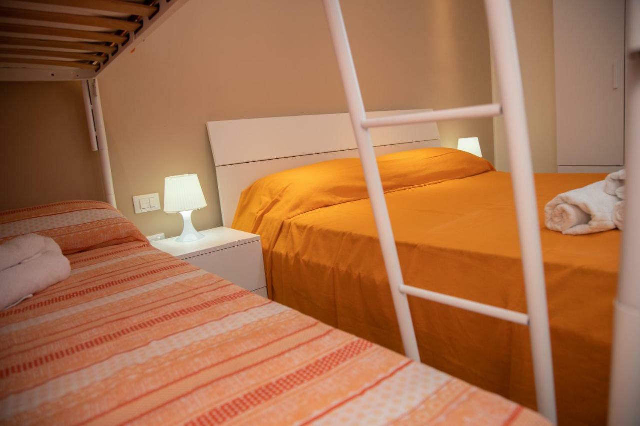 B&B Miramare Suite Tarento Exterior foto