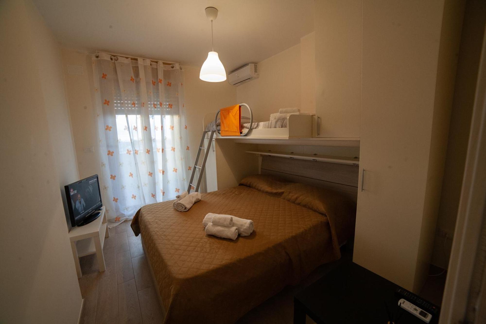 B&B Miramare Suite Tarento Exterior foto